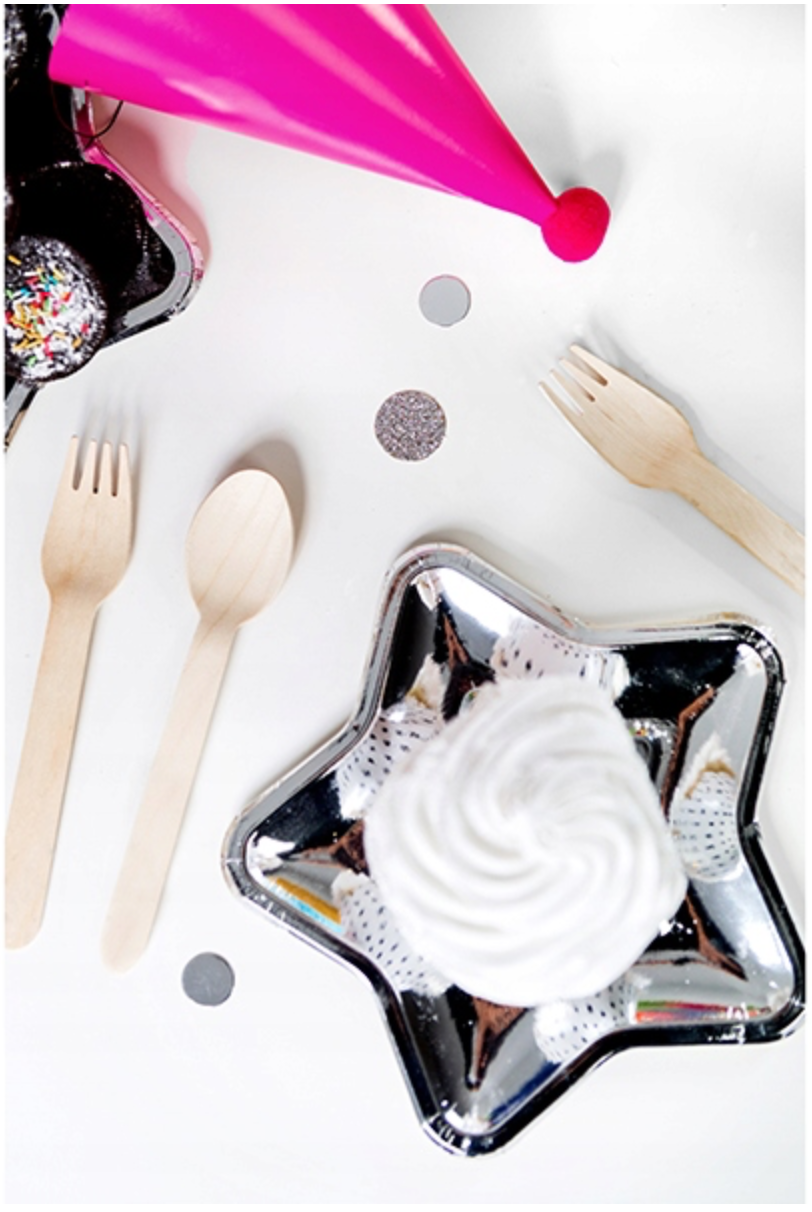 Paper Plates Star Silver - TPP34-018ME