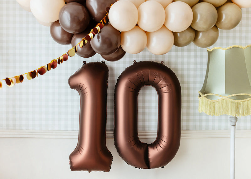 Foil balloon number 0 in satin mocha brown, 34 inches, for helium or air