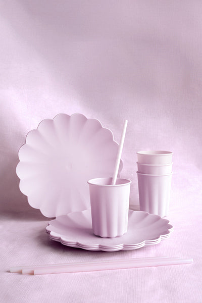 Violet plastic cup with frill edge for pastel-themed parties and events