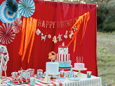Colorful paper tablecloth with diamond pattern for circus and party table decoration