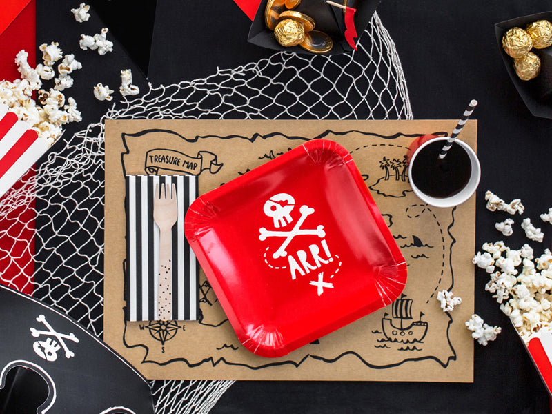 Plates Pirates Party Red - TPP15-007